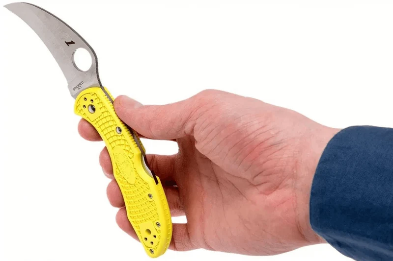 Couteau pliant Spyderco Tasman Salt 2 C106PYL2 manche nylon/fibre de verre jaune 10,8cm