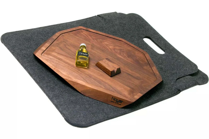 Planche à découper artisanale haut de gamme Noyer avec rigole