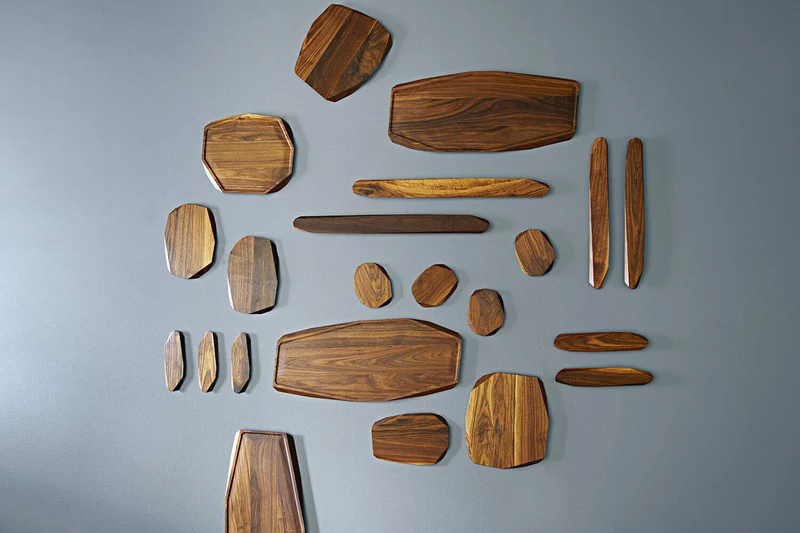 Planche à découper artisanale haut de gamme Noyer asymétrique