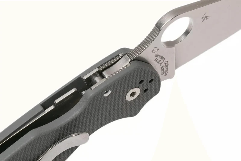 Couteau pliant Spyderco Para 3 C223GPDGY manche G10 gris 10,9cm