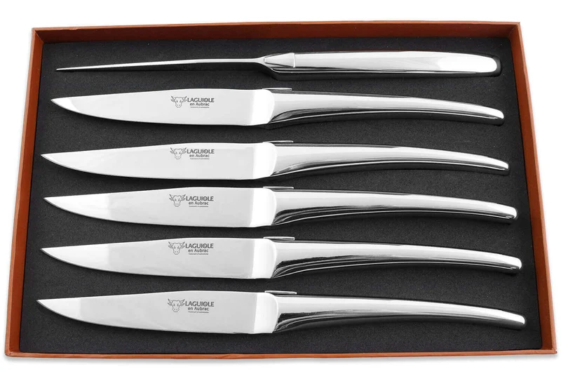 Coffret de 6 couteaux de table Laguiole en Aubrac Monobloc en inox brillant
