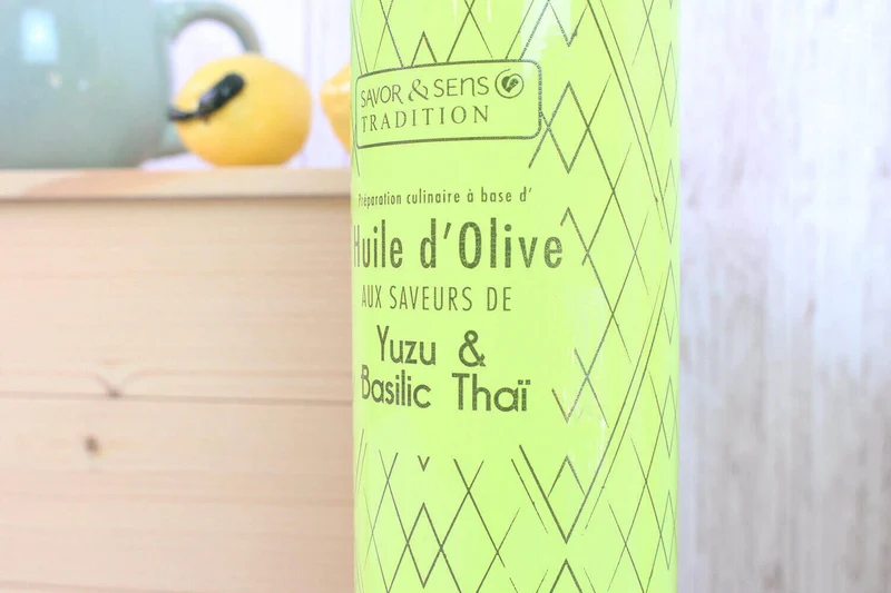 Huile d'olive Savor&Sens Color Block saveur yuzu et basilic thaï - 20cl