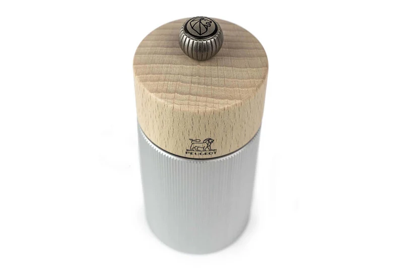 Moulin à épices manuel Peugeot Line en aluminium 12cm