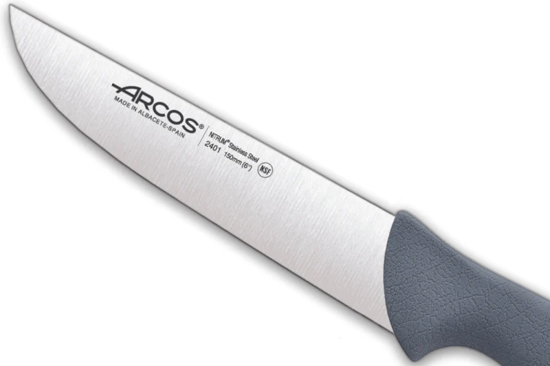 Couteau de boucher professionnel Arcos Colour Prof 240100 lame en Nitrum 15cm manche en PP