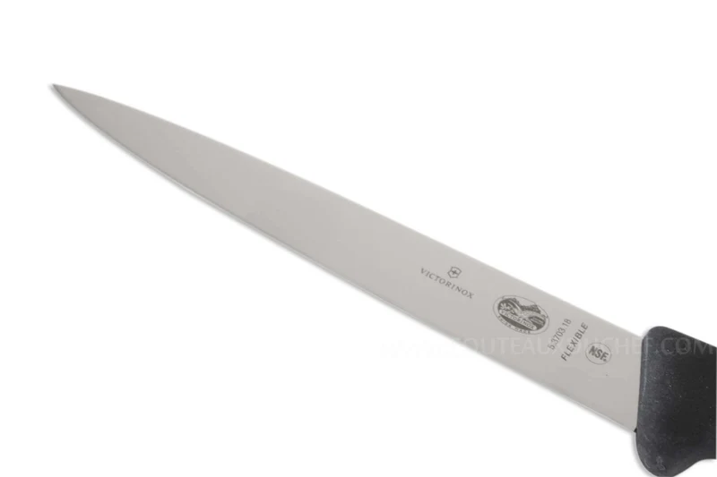 Couteau à dénerver/filet de sole Victorinox 5.3703.18 lame 18cm manche fibrox noir