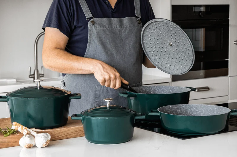 Cocotte MasterClass compatible induction en fonte d'aluminium 4L