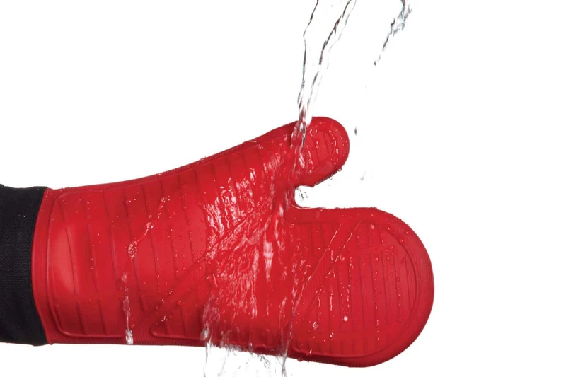 Manique MasterClass en silicone rouge sans couture avec manchette en coton