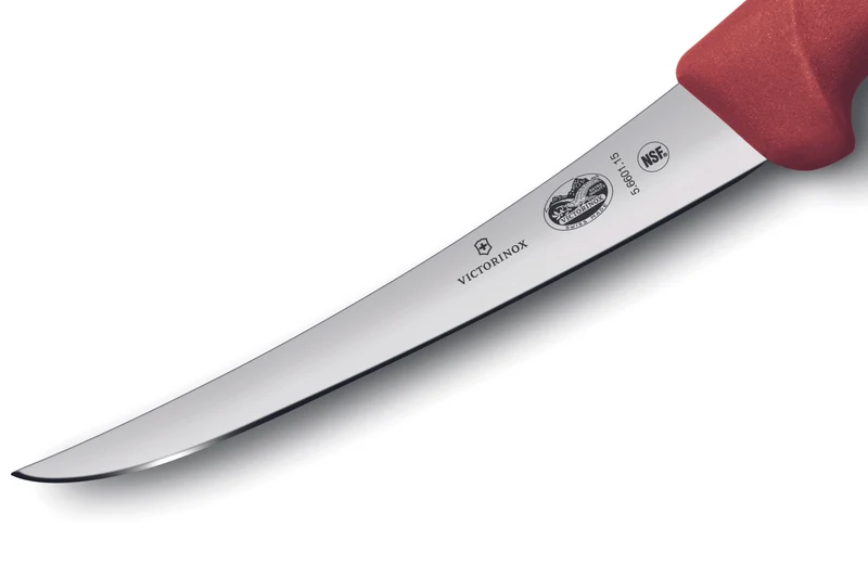 Couteau à désosser Victorinox 5.6601.15 lame renversée 15cm manche en fibrox rouge