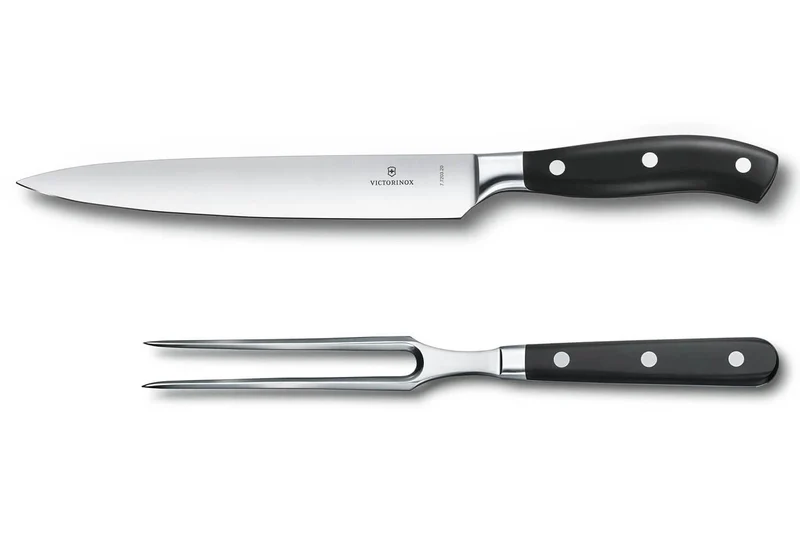 Coffret Victorinox Grand Maître couteau à découper + fourchette à viande forgés