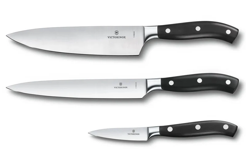 Coffret de 3 couteaux de cuisine forgés Victorinox Grand Maître