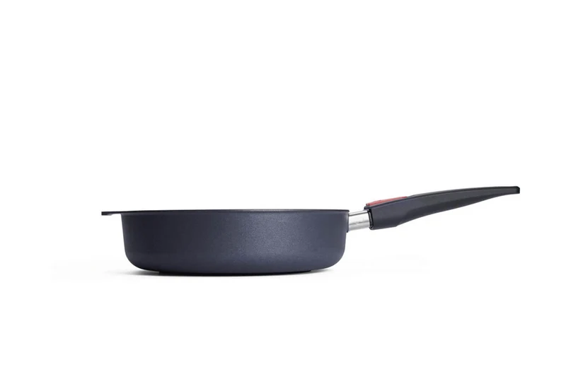 Sauteuse Woll Diamond Lite en fonte d'alumium avec manche amovible