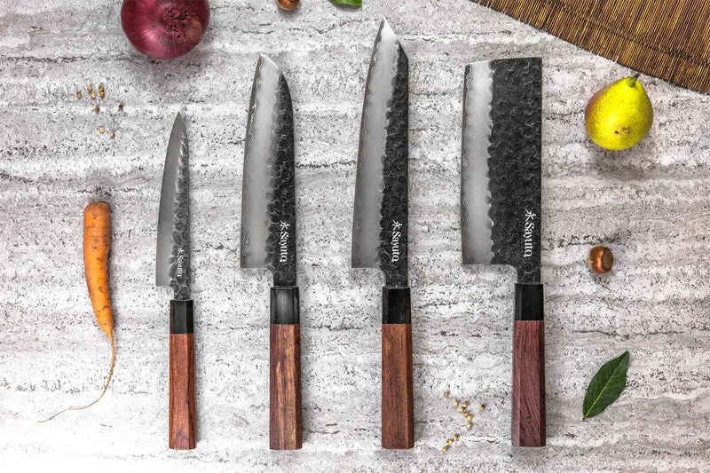 Couteau santoku Sayuto Séquoia San Mai martelé 18cm