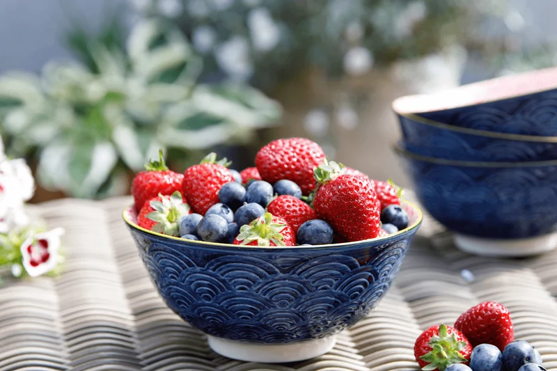 Bol en grès émaillé KitchenCraft motif arc bleu et rouge