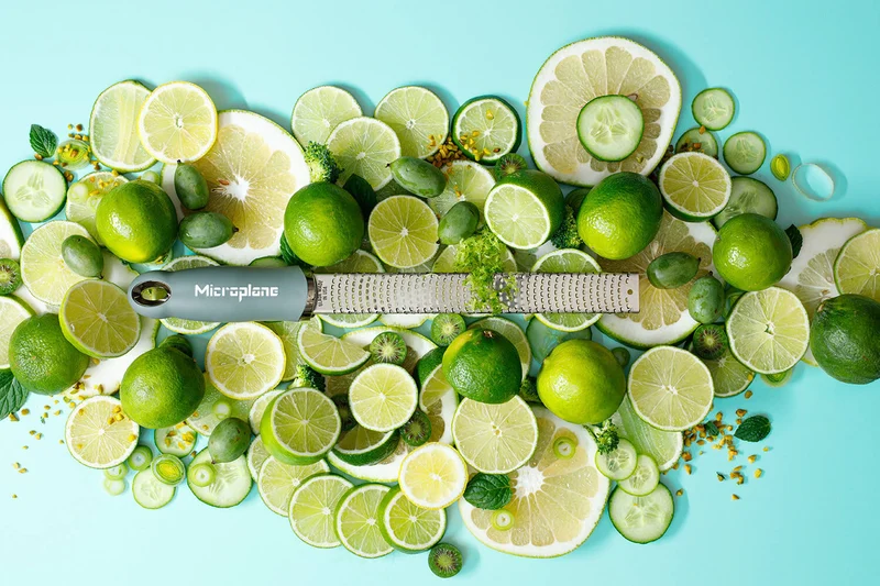 Râpe-zesteur Microplane Premium Classic Vert Eucalyptus - 20,3cm