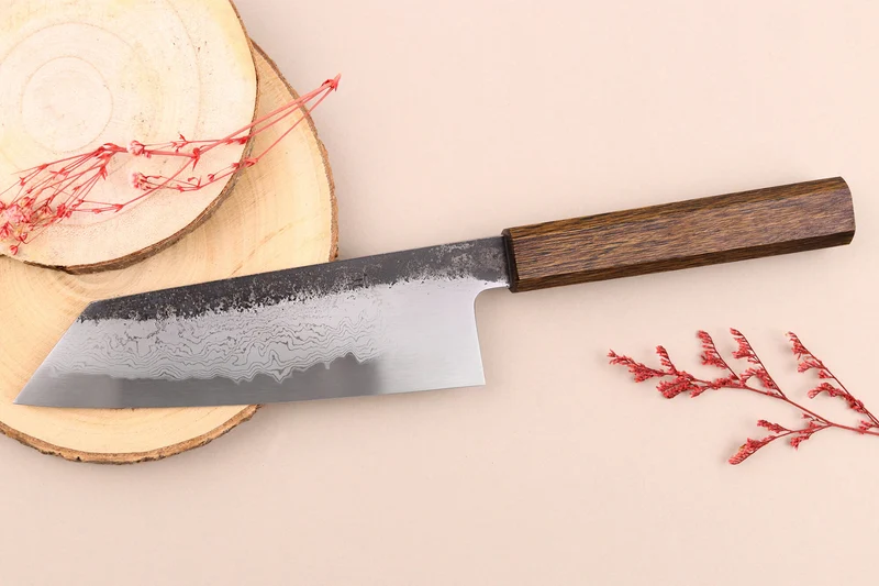 Couteau bunka 18cm japonais artisanal Hado Sumi B1D manche en chêne