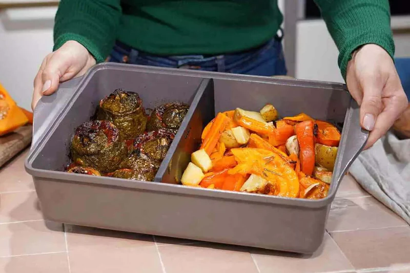 L'Incroyable Plat Ajustable Cookut 40x30cm moka