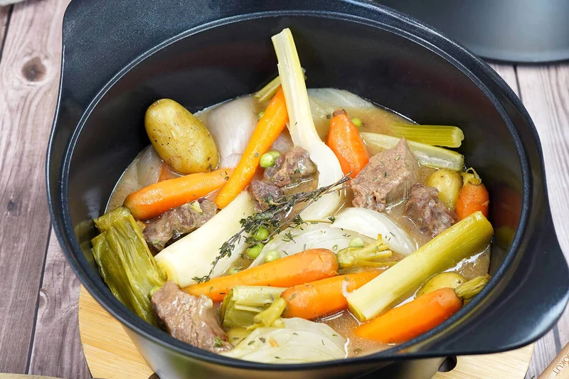 L'Incroyable Cocotte Cookut 24cm à personnaliser