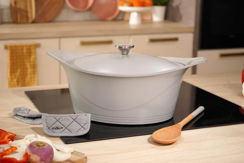 L'Incroyable Cocotte Cookut 33cm ovale à personnaliser