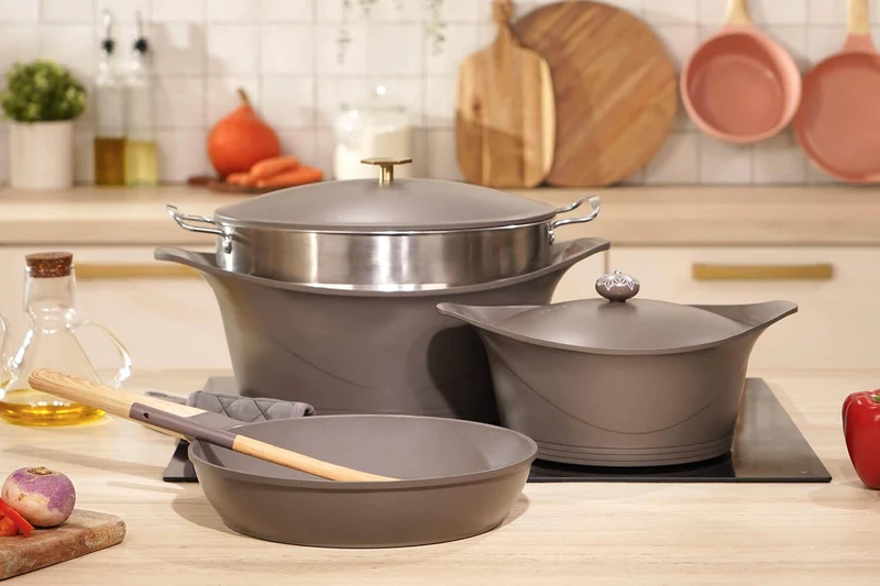 L'Incroyable Cocotte Cookut 33cm ovale à personnaliser