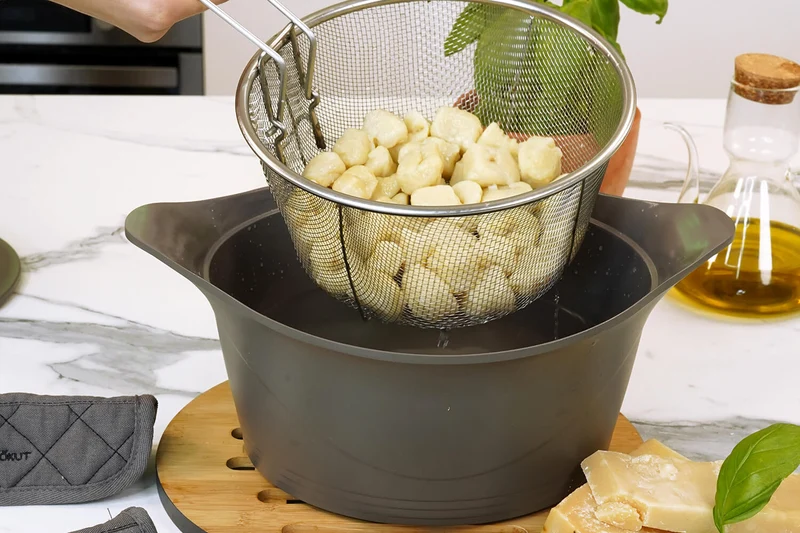 L'Incroyable Cocotte Cookut 20cm à personnaliser