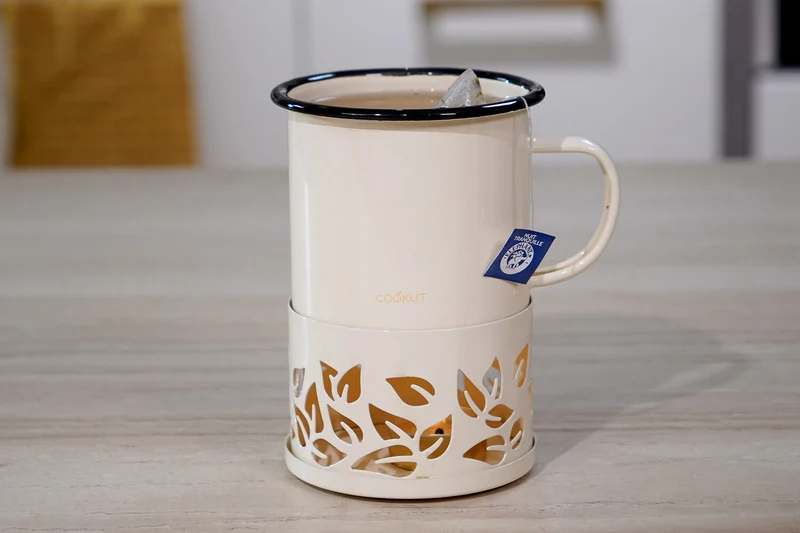 Mug à thé Cookut Sixtea chauffé à la bougie blanc