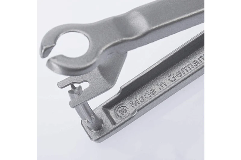 Dénoyauteur pour cerises "Kernex" Westmark en aluminium