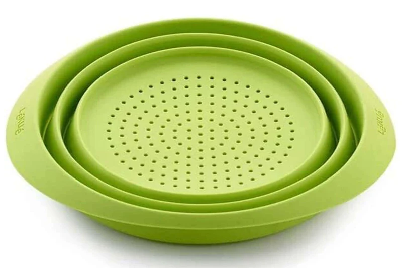 Passoire rétractable Lékué ø23cm en silicone Platinum
