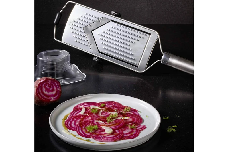 Mandoline Rösle Supercut en acier inoxydable 18/10 avec poussoir