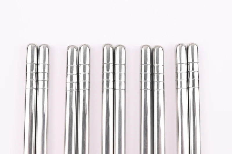 Set de 5 paires de baguettes chinoises Kutoyama en inox 24cm