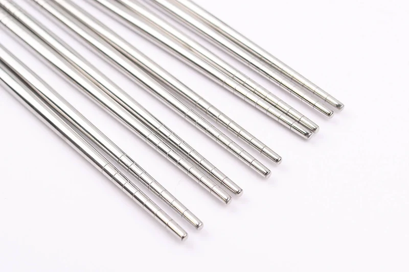 Set de 5 paires de baguettes chinoises Kutoyama en inox 24cm