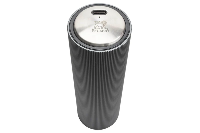 Coffret Peugeot Master of Wine : tire-bouchon Line Reverse + pompe à vide Line Preserve électriques