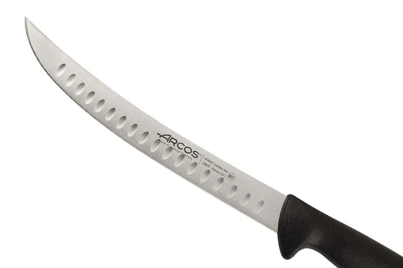 Couteau de boucher courbé Arcos 2900 lame alvéolée 25cm