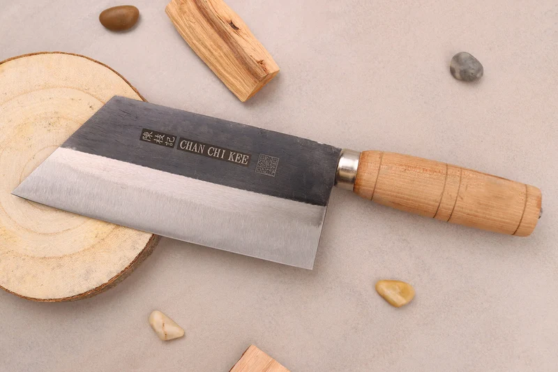Couteau ko-bunka CCK Kurouchi 15cm en acier au carbone et manche en bois