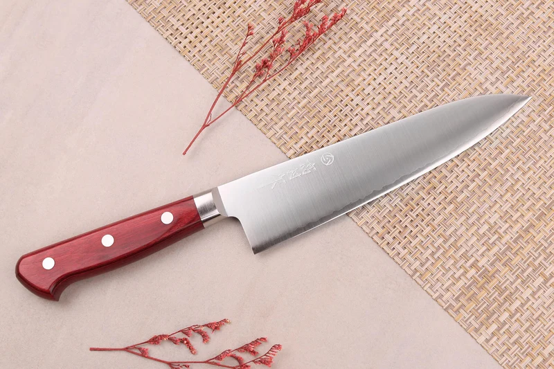 Couteau de chef japonais artisanal Takamura SGR 18cm acier SPG2