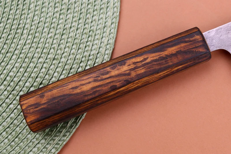 Couteau de chef 18cm japonais artisanal Yuzo Enju Damas 440C
