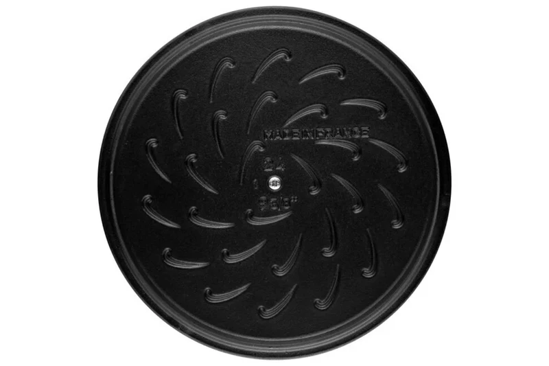 Sauteuse Staub Chistera en fonte émaillée grenadine