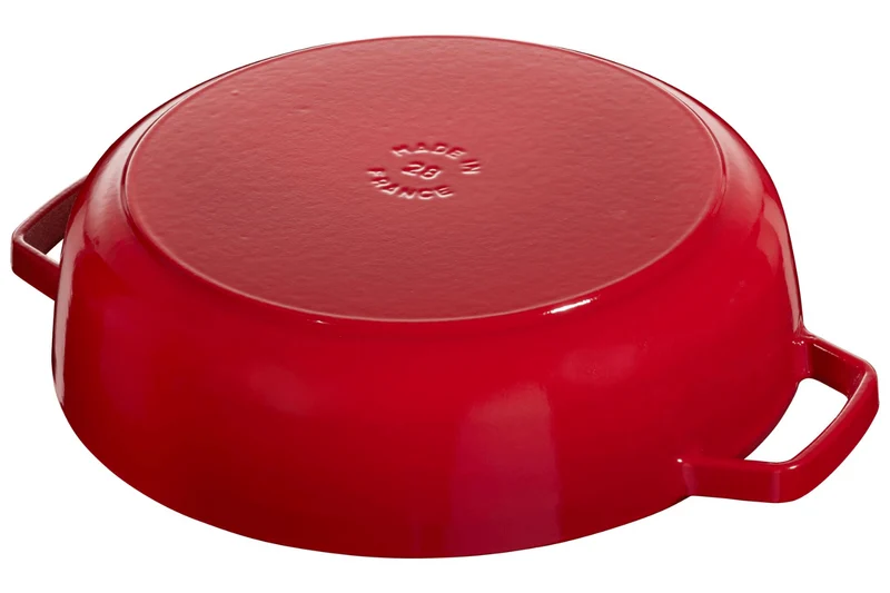 Sauteuse Staub Chistera en fonte émaillée cerise
