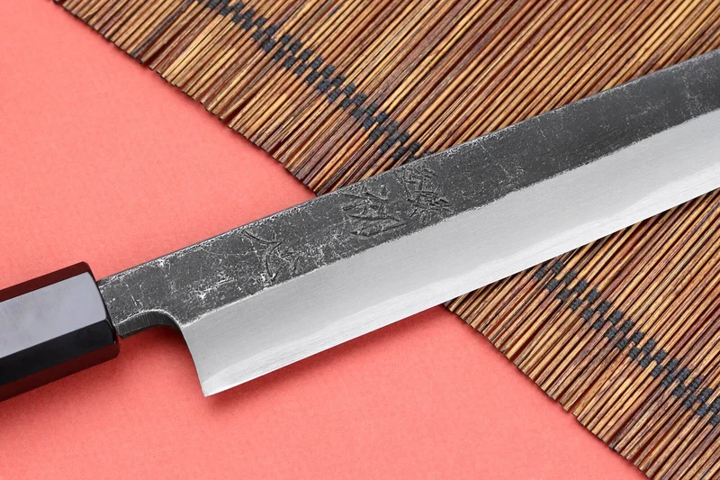 Couteau yanagiba 30cm japonais artisanal Hatsukokoro Shirasagi manche en wengé