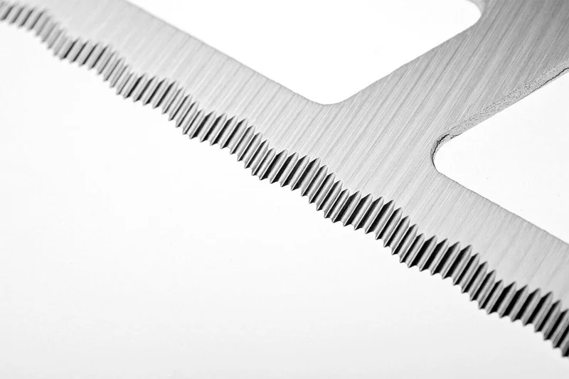 Couteau à fromage japonais Global GS10 lame flexible 14cm