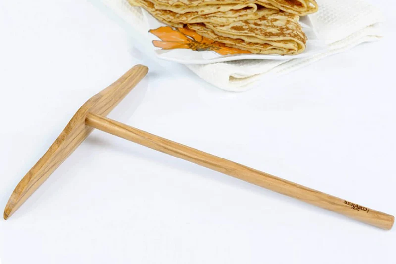 Râteau à crêpes Bérard fait main en olivier 22x19,5cm