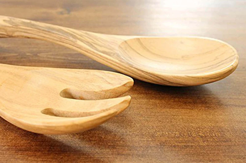 Couverts à salade Bérard Terra faits main en olivier 31,5cm