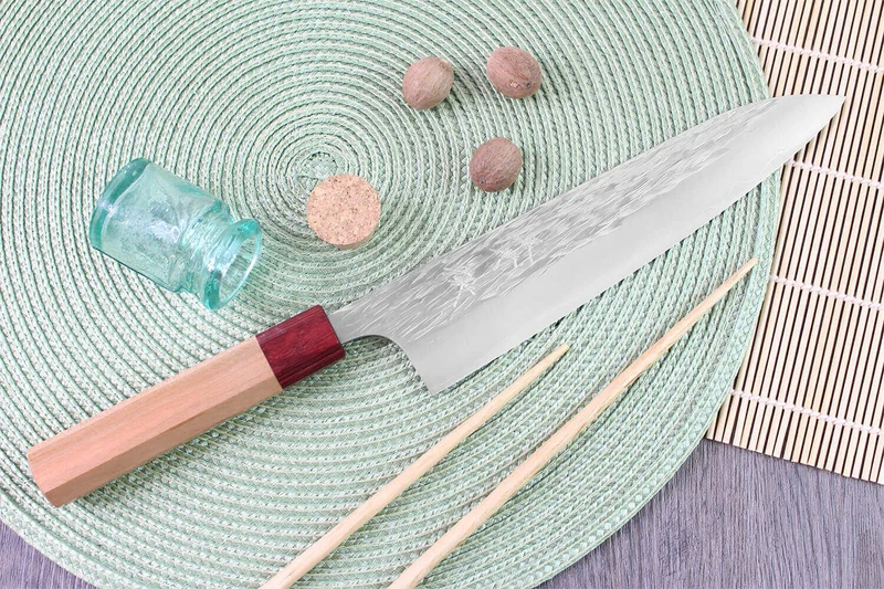 Couteau de chef japonais artisanal Yu Kurosaki Sasame acier cobalt 21cm