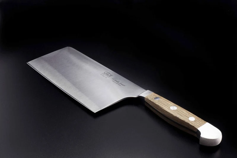 Couperet Güde Alpha Chêne 18cm en acier forgé