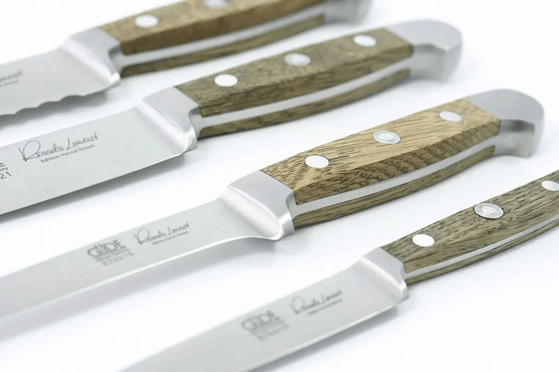 Couteau à découper Güde Alpha Chêne 21cm en acier forgé