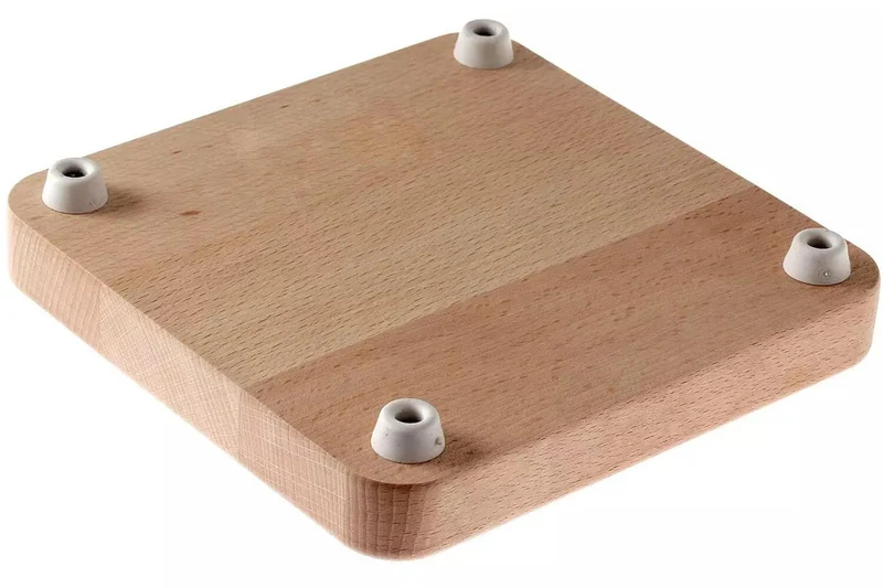 Planche à découper pour hachoir Triangle en bois de hêtre 20x20x4cm