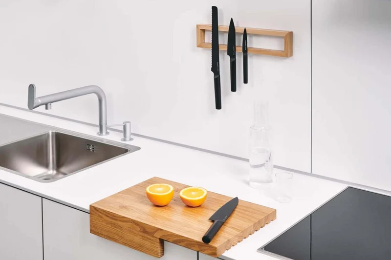Barre aimantée artisanale Clap Design en chêne 37cm