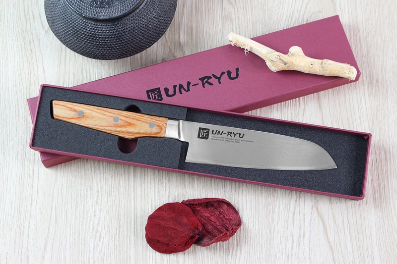 Couteau santoku japonais Shimomura Un-Ryu 16cm damas 33 couches