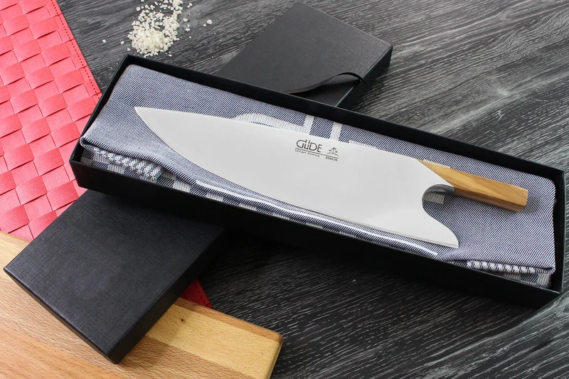 Couteau de chef Güde THE KNIFE 26cm unique et design manche olivier