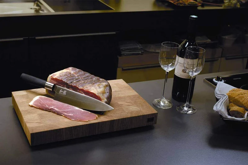 Couteau de chef japonais KAI Wasabi Black lame 15cm