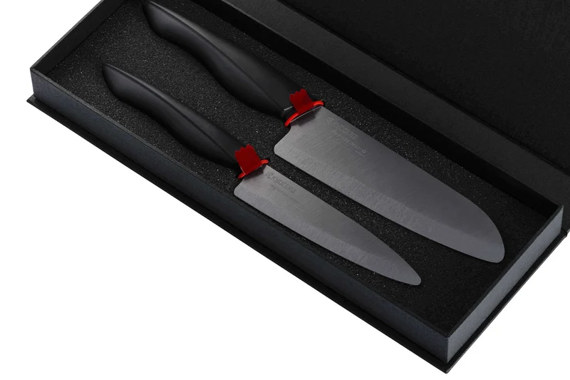 Coffret cadeau KYOCERA 2 couteaux céramique haut-de-gamme lames noires